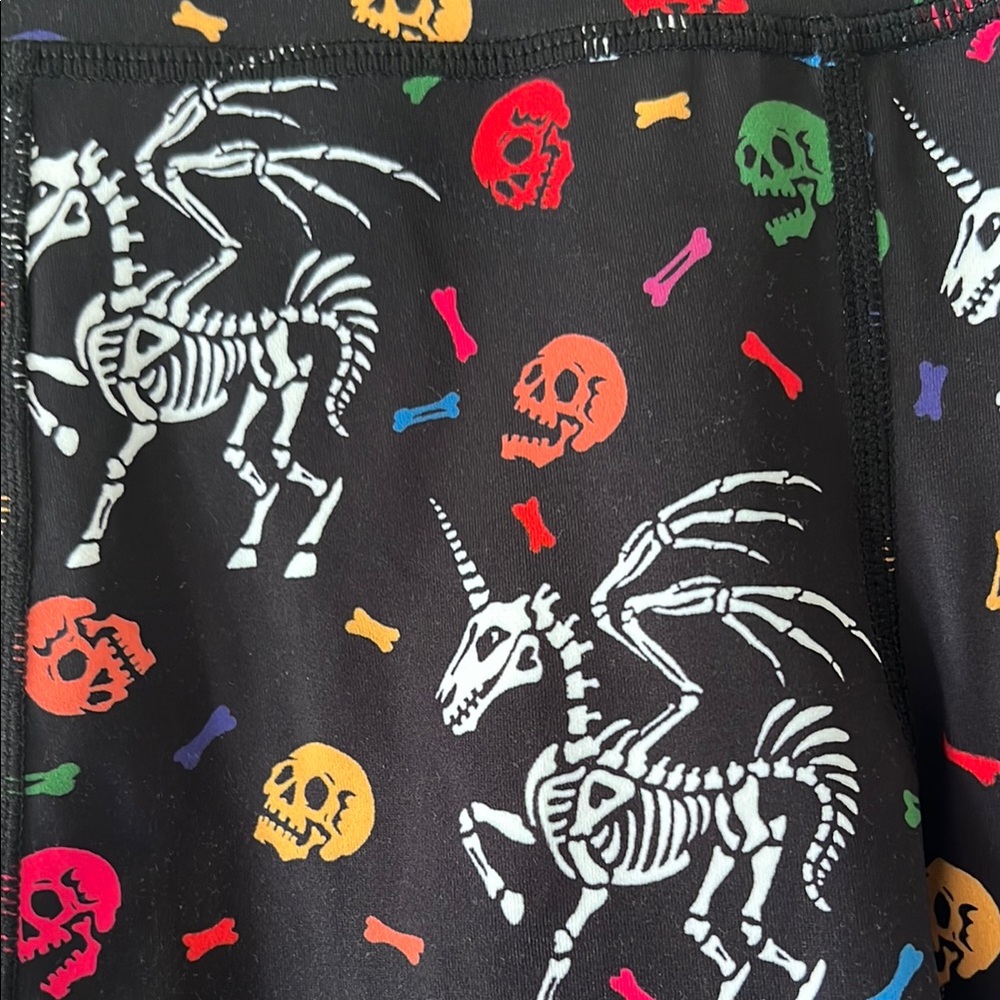 CVG Mystical Creatures Cropped Leggings